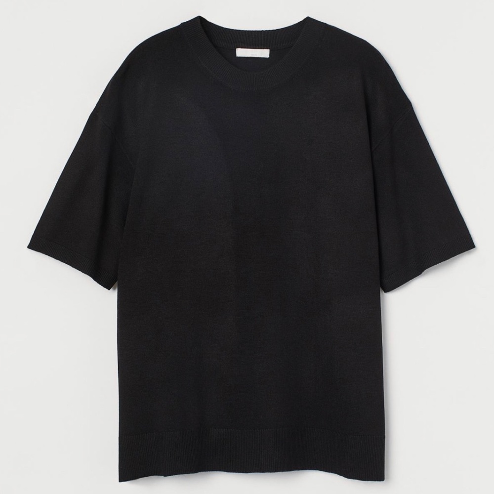 NWOT H&M Basics relaxed-fit T-shirt